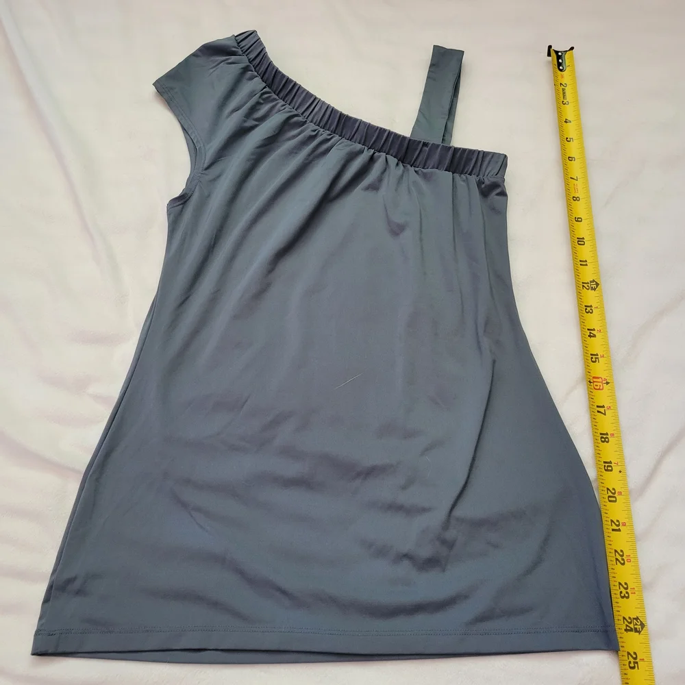 Gray One-Shoulder Top - Picture 6 of 7